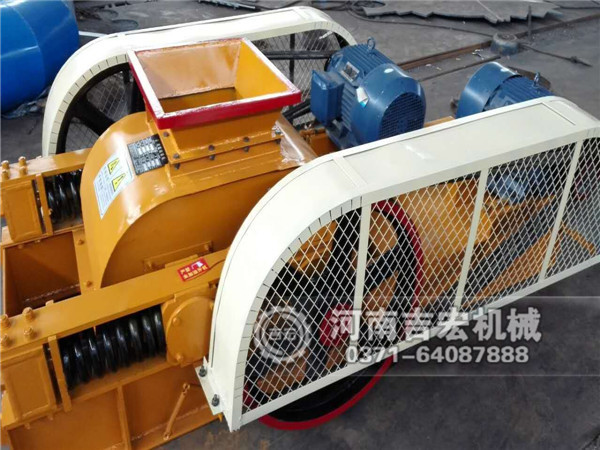 巖石破碎機(jī)代替“滴水穿石”閃亮登場！